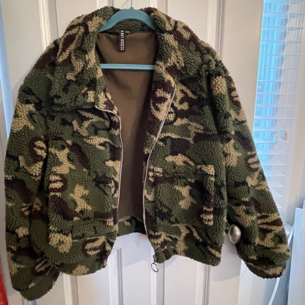 Design Lab (Nordstrom) Camo Teddy Fleece Jacket